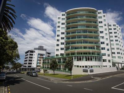 Quest on Durham - Bild 1