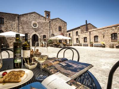 Abbazia Santa Anastasia - Bild 1