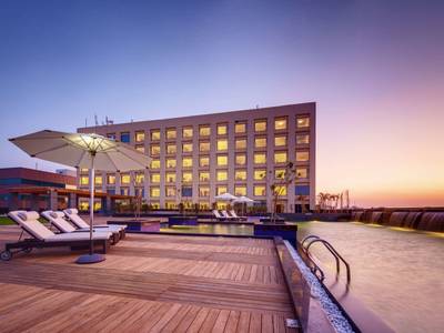 Balaji Sarovar Premiere - Bild 1