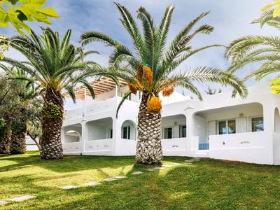 Brown Beach Chalkida - Bild 1