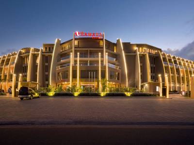 Ramada Resort by Wyndham Dar es Salaam - Bild 1