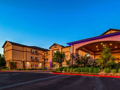 Best Western Plus Zion West Hotel - Bild 1
