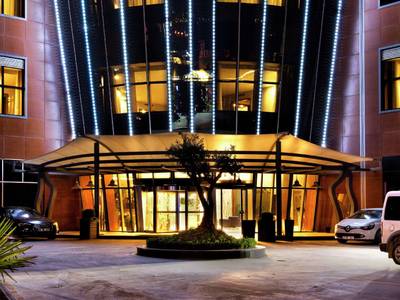 Hilton Garden Inn Kocaeli Sekerpinar - Bild 1