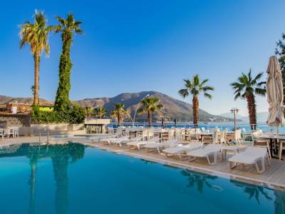 Marbas Select Beach Hotel - Bild 1