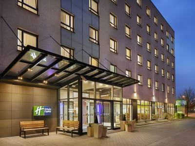 Holiday Inn Express Düsseldorf - City North - Bild 1