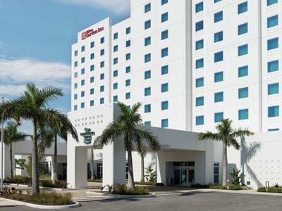Hilton Garden Inn Miami Dolphin Mall - Bild 1