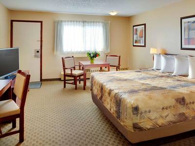 Nova Inn Kindersley - Bild 1