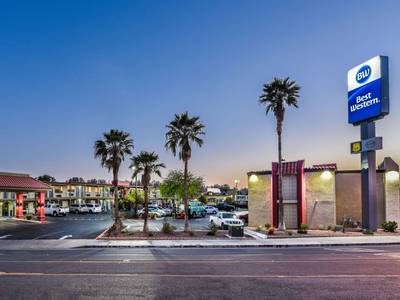 Best Western Desert Villa Inn - Bild 1