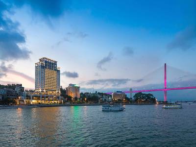 Wyndham Legend Halong Hotel - Bild 1