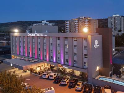 Doubletree by Hilton Kamloops - Bild 1