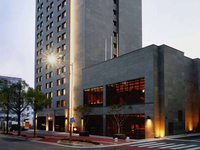 Ramada by Wyndham Gunsan - Bild 1