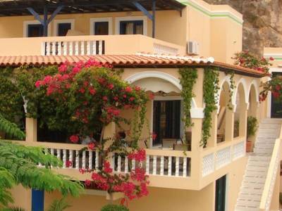 Kyra Panagia - Bild 1