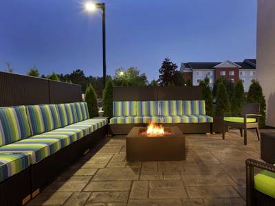 Home2 Suites by Hilton Saratoga/Malta - Bild 1