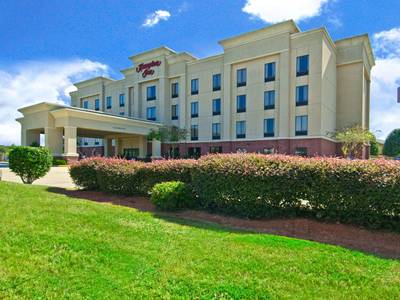 Hampton Inn Canton - Bild 1