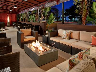 DoubleTree by Hilton Hotel LAX - El Segundo - Bild 1