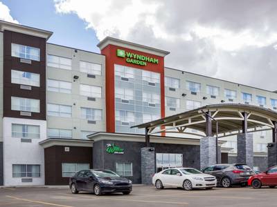 Wyndham Garden Edmonton Airport - Bild 1