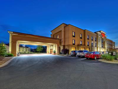 Hampton Inn Crossville - Bild 1