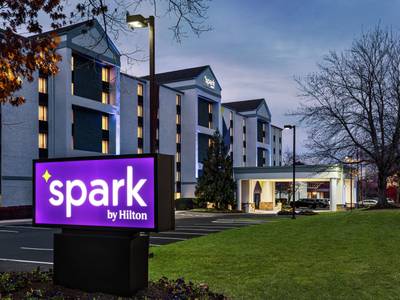 Spark by Hilton Germantown Washington DC North - Bild 1