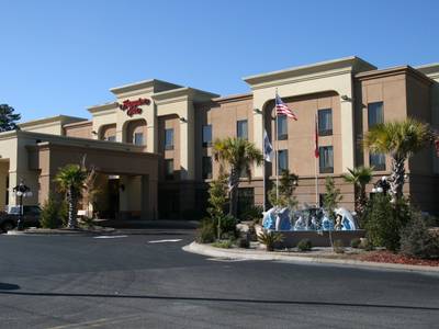 Hampton Inn Hinesville - Bild 1