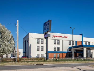 Hampton Inn Hutchinson - Bild 1