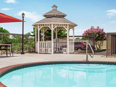 Hampton Inn Paris - Bild 1