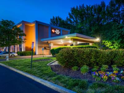 Best Western Plus Richmond Airport Hotel - Bild 1