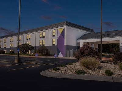 Spark by Hilton Stevensville - Bild 1