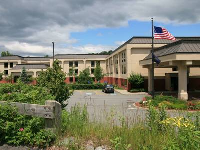 Hampton Inn White River Junction - Bild 1
