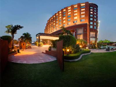 Radisson Blu Mbd Hotel Noida - Bild 1