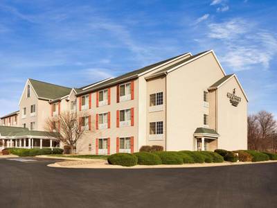 Country Inn & Suites by Radisson, Clinton, IA - Bild 1