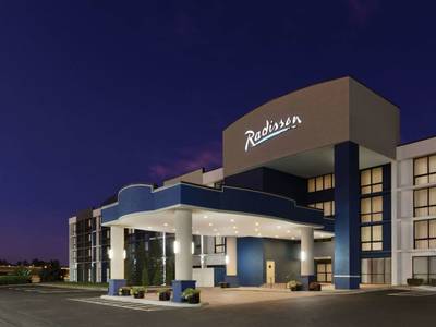 Radisson Hotel Lenexa Overland Park - Bild 1