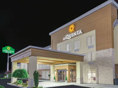 La Quinta Inn & Suites by Wyndham Knoxville North I-75 - Bild 1