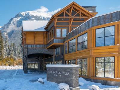 The Malcolm Hotel Canmore - Bild 1