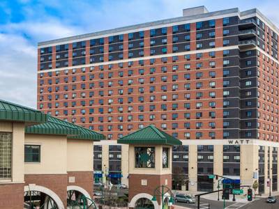 Watt Hotel Rahway, Tapestry Collection by Hilton - Bild 1