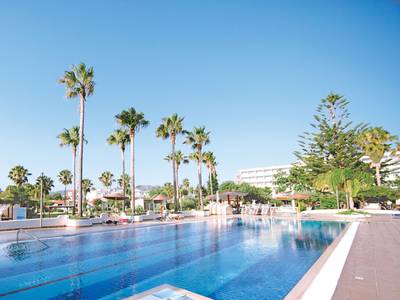 Atlantis Hotel - Bild 1