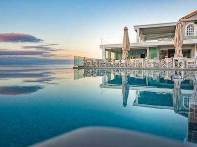 Alexandra Beach Resort & Spa - Bild 1