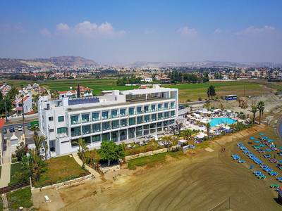 Lebay Beach Hotel - Bild 1