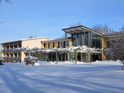 JUFA Hotel Wangen - Sport-Resort - Bild 1