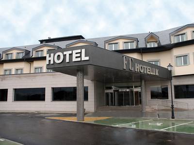Hotel FC Villalba - Bild 1