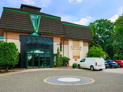 Papuga Park Hotel - Bild 1