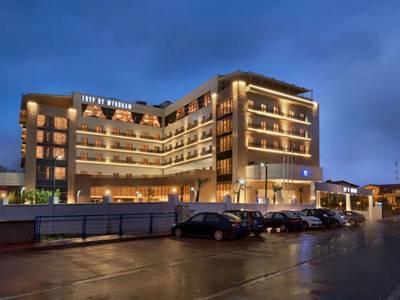 TRYP by Wyndham Izmit - Bild 1