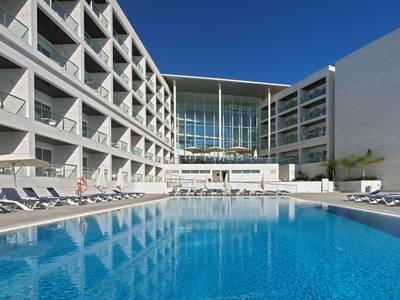 Crowne Plaza Caparica Lisbon - Bild 1