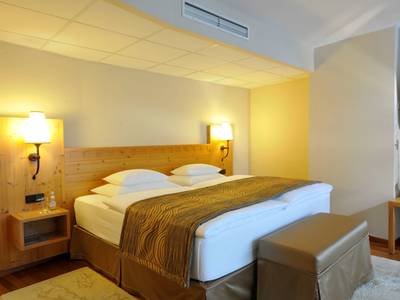 Rogner Hotel Tirana - Bild 1