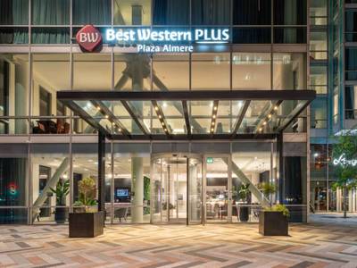 PLAZA Premium Almere - Bild 1