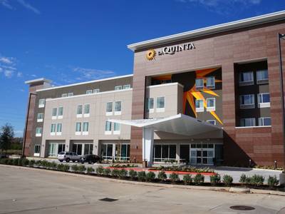 La Quinta Inn & Suites by Wyndham Richmond-Sugarland - Bild 1