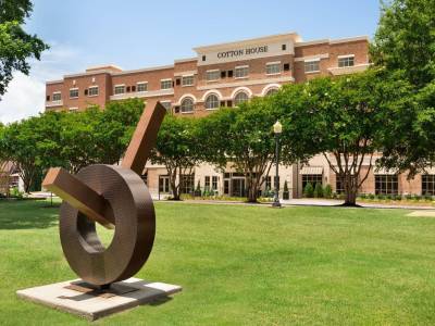 Cotton House Cleveland A Tribute Portfolio Hotel - Bild 1