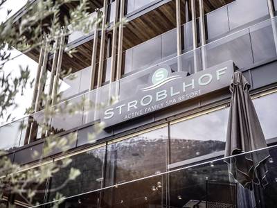 Stroblhof Resort - Bild 1