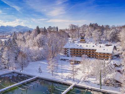 Yachthotel Chiemsee - Bild 1