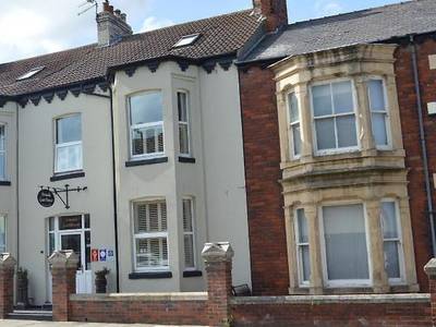 Armada Guesthouse - Bild 1