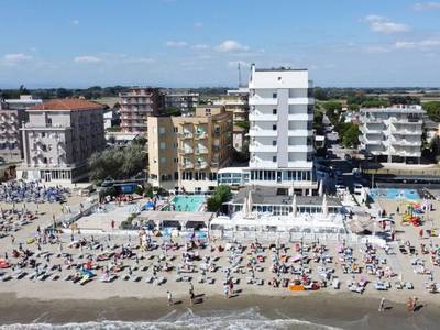 Club Hotel Bikini & Tropicana - Bild 1